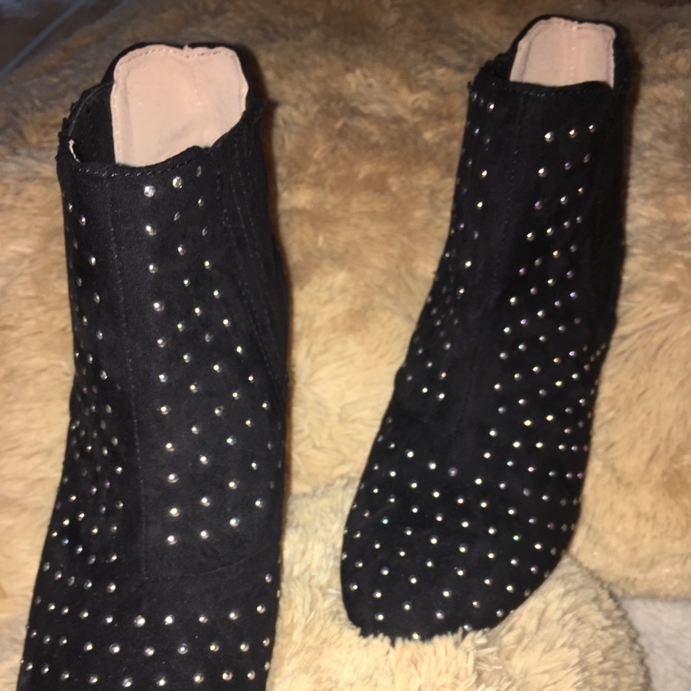 Black booties with gems - Picture 2 of 8